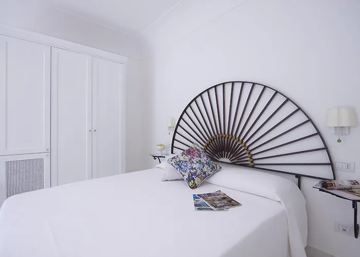 La Valle Delle Ferriere Bed and Breakfast Αμάλφι