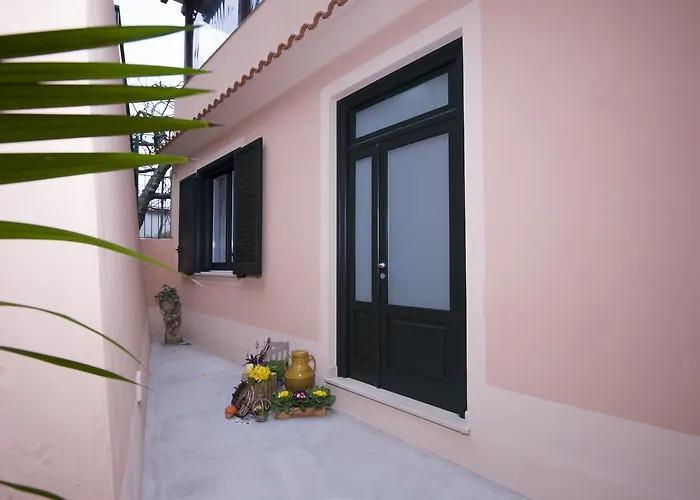 La Valle Delle Ferriere 4*